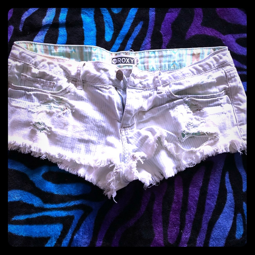 Roxy white shorts